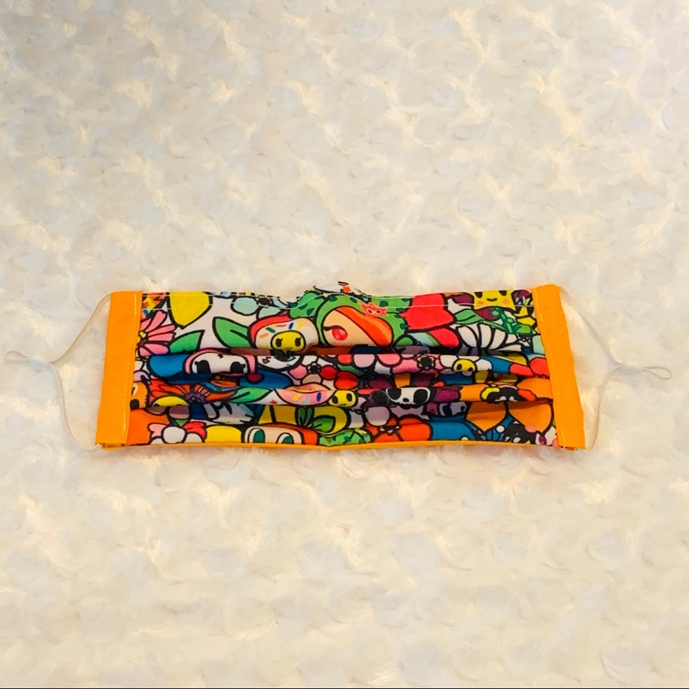Tokidoki and friends face mask